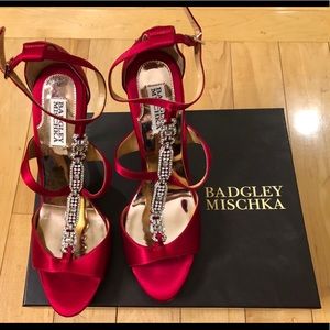 Badgley Mischka red silk 👠